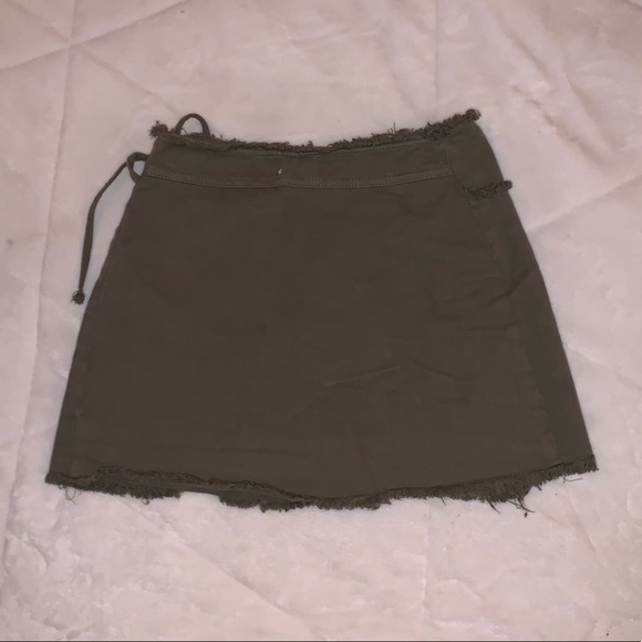 CottonOn denim wrap skirt - Picture 2 of 2